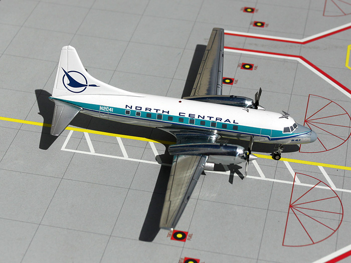 North Central Convair CV580 N2041 (1200) by GeminiJets 200 Diecast
