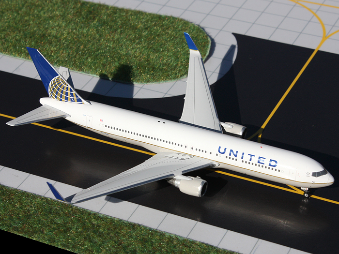 Gemini Jets releases for December 2012 DA.C