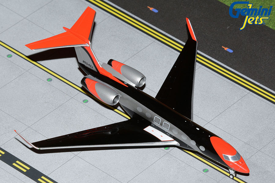 Gulfstream G650ER N654GJ (1:200)