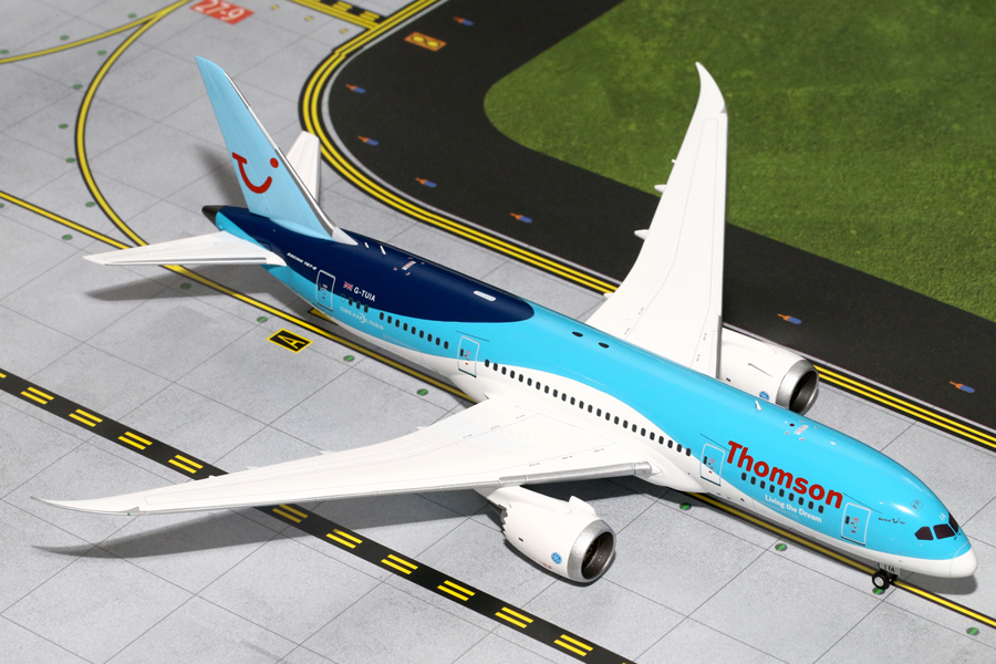 Airplane Model High Resolution Photo