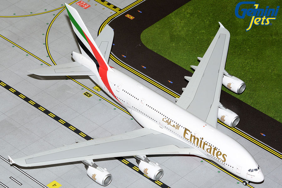 Emirates A380-800 A6-EUV no Expo logo or markings (1:200)