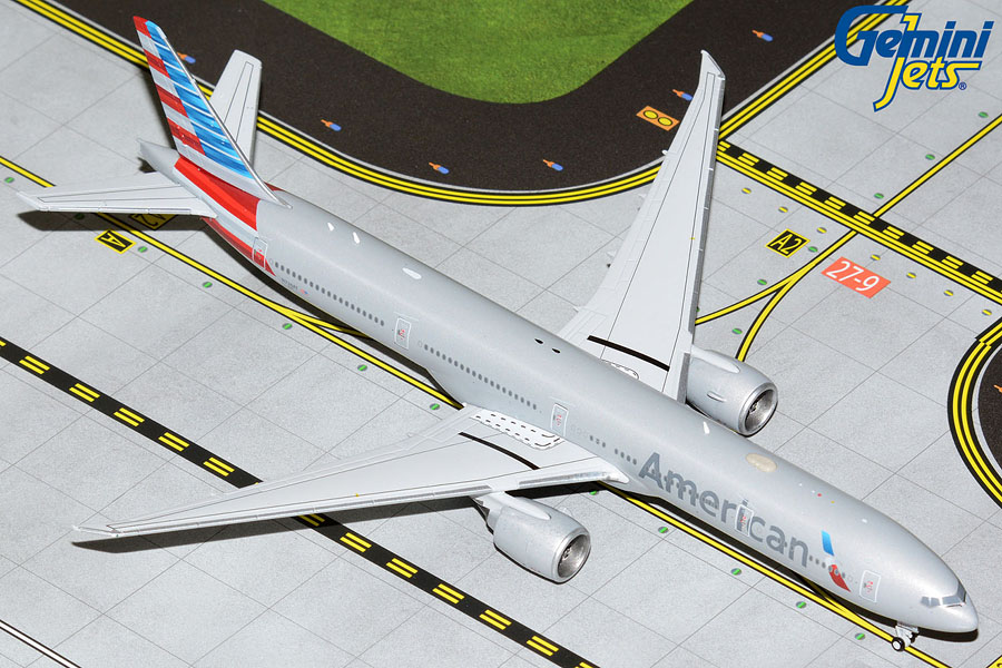 American Airlines B777-300ER N736AT (1:400)