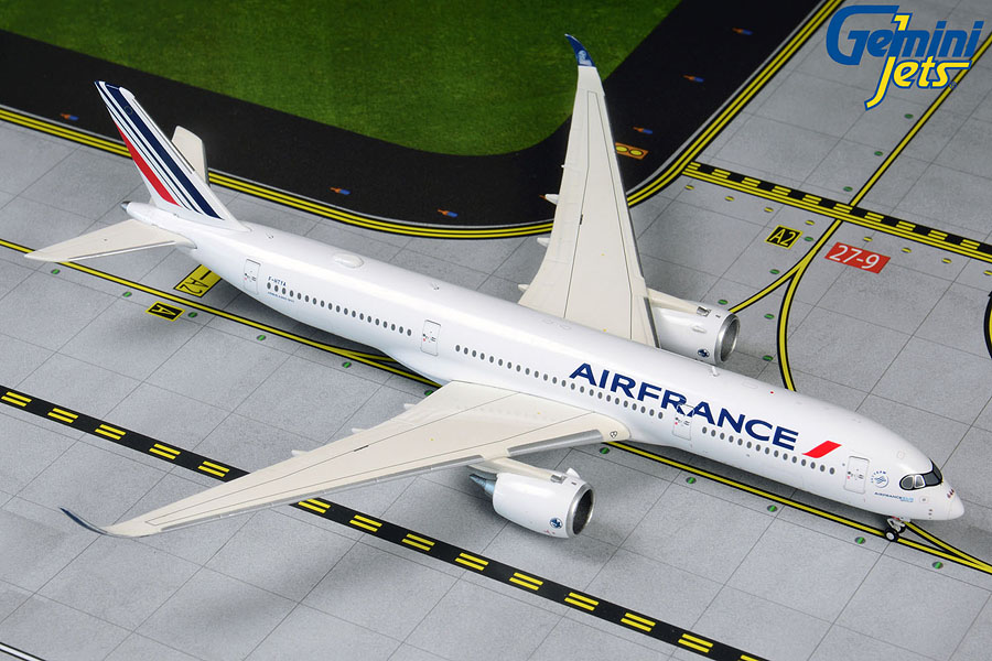 1 400 diecast airliners