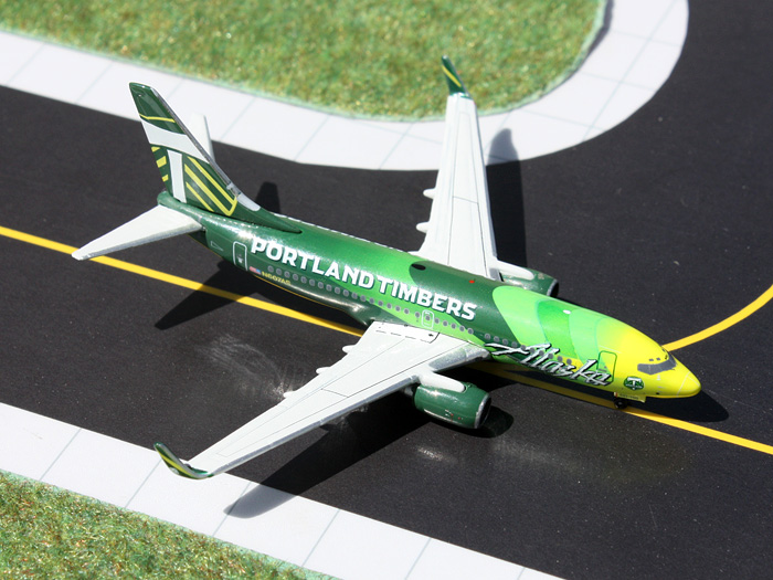 alaska airlines toy plane