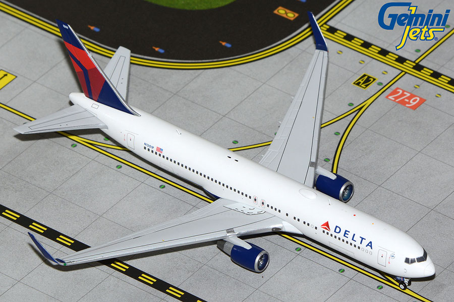 NGmodel デルタ航空 767-300ER N174DN 1/400 17001