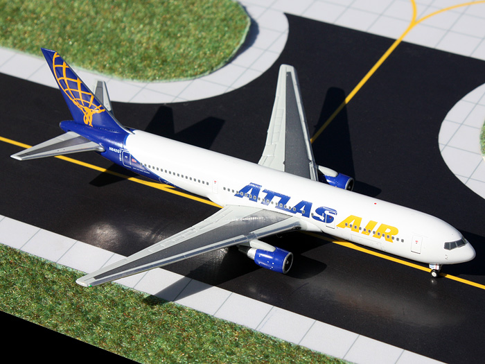 DRAGON WINGS LAN CHILE B767 CARGO FREIGHT 1:400 Diecast Civil Plane Model 55338 DRAGON WINGS LAN CHILE B767 CARGO FREIGHT 1:400 Diecast Civil Plane Model 55338