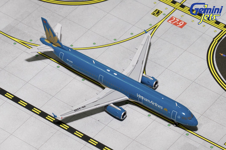Airplane Model High Resolution Photo