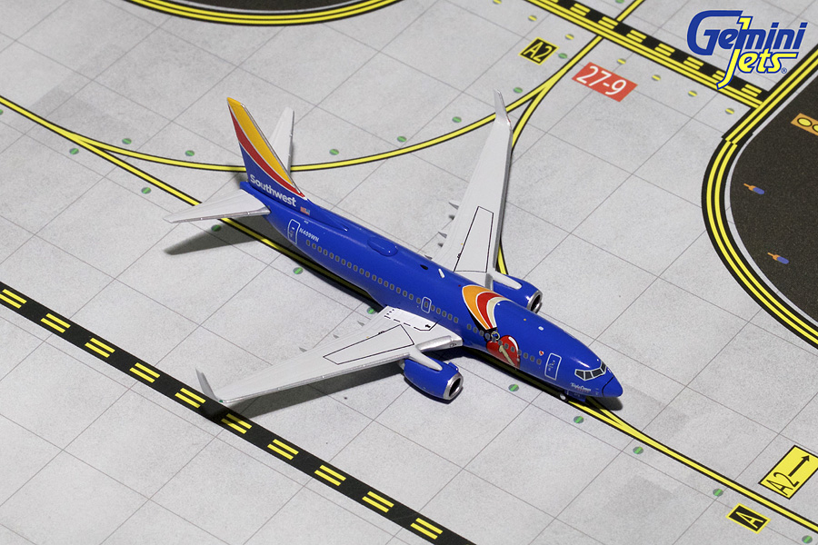 Airplane Model High Resolution Photo