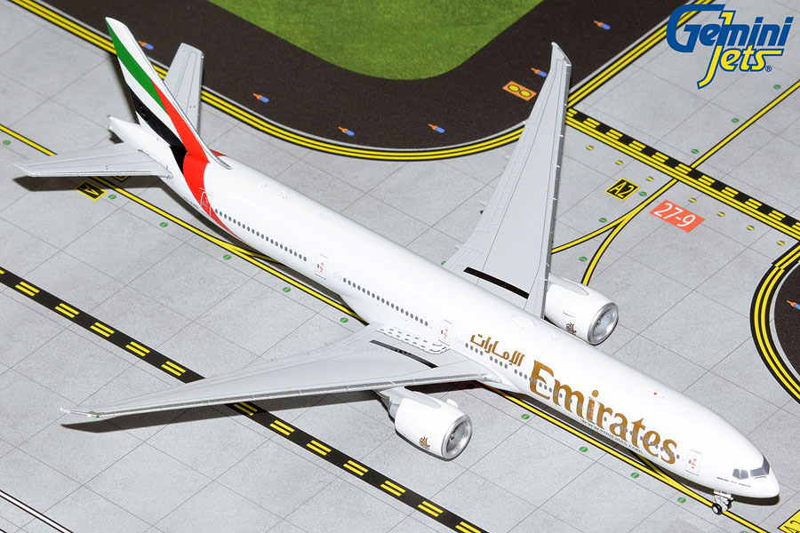 Emirates B777-300ER A6-END no Expo logo or markings (1:400)