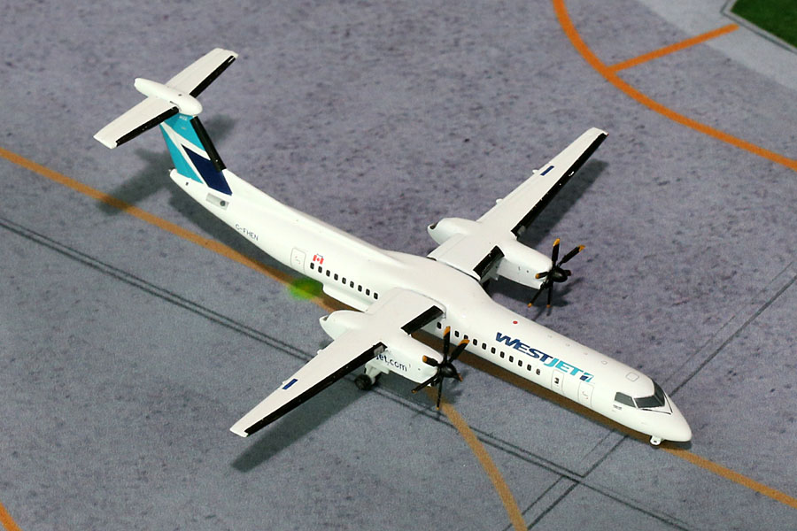westjet toy plane