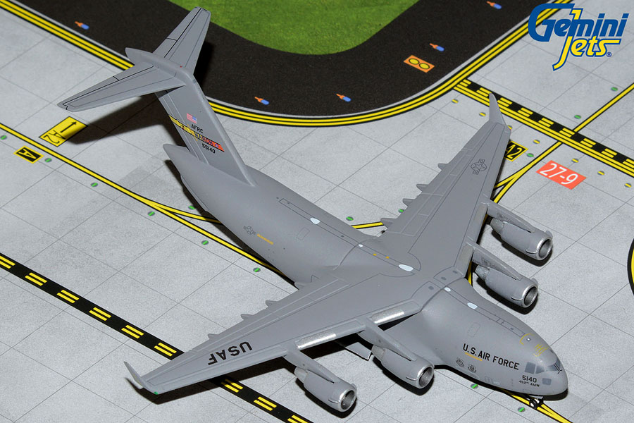 U.S. Air Force C-17A May-40 March Air Reserve Base (1:400)